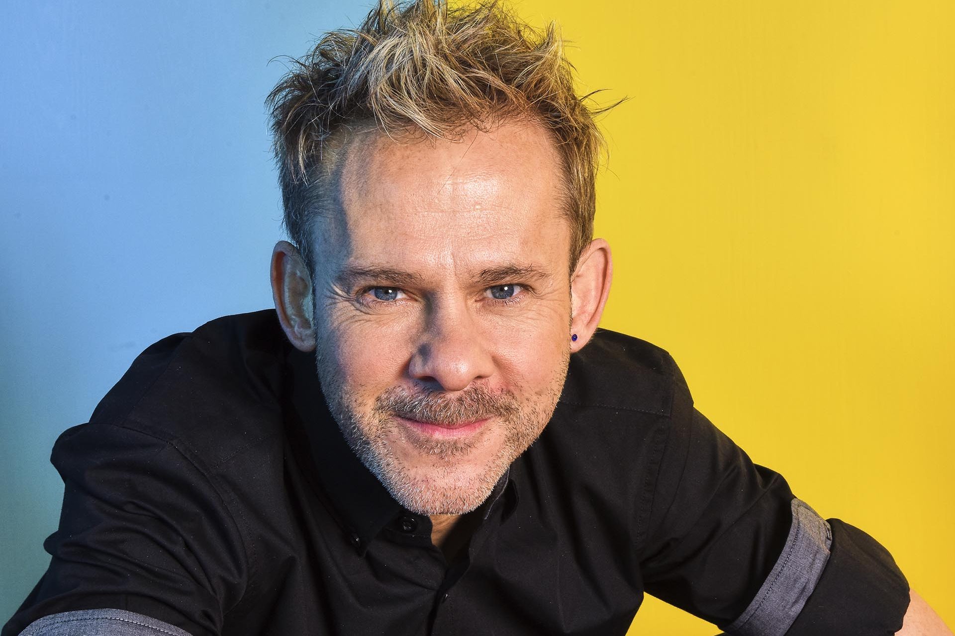 意外なルーツをもつセレブたち：46人からあててみよう！