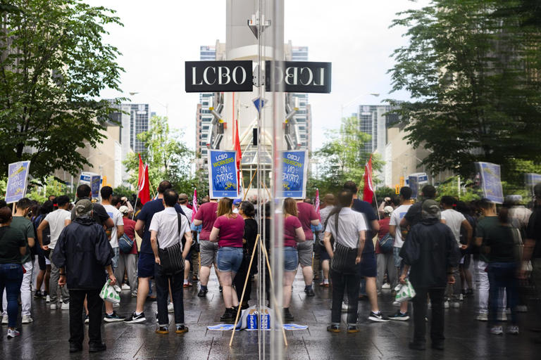 LCBO confirms strike over, stores to reopen Tuesday after deal was put ...