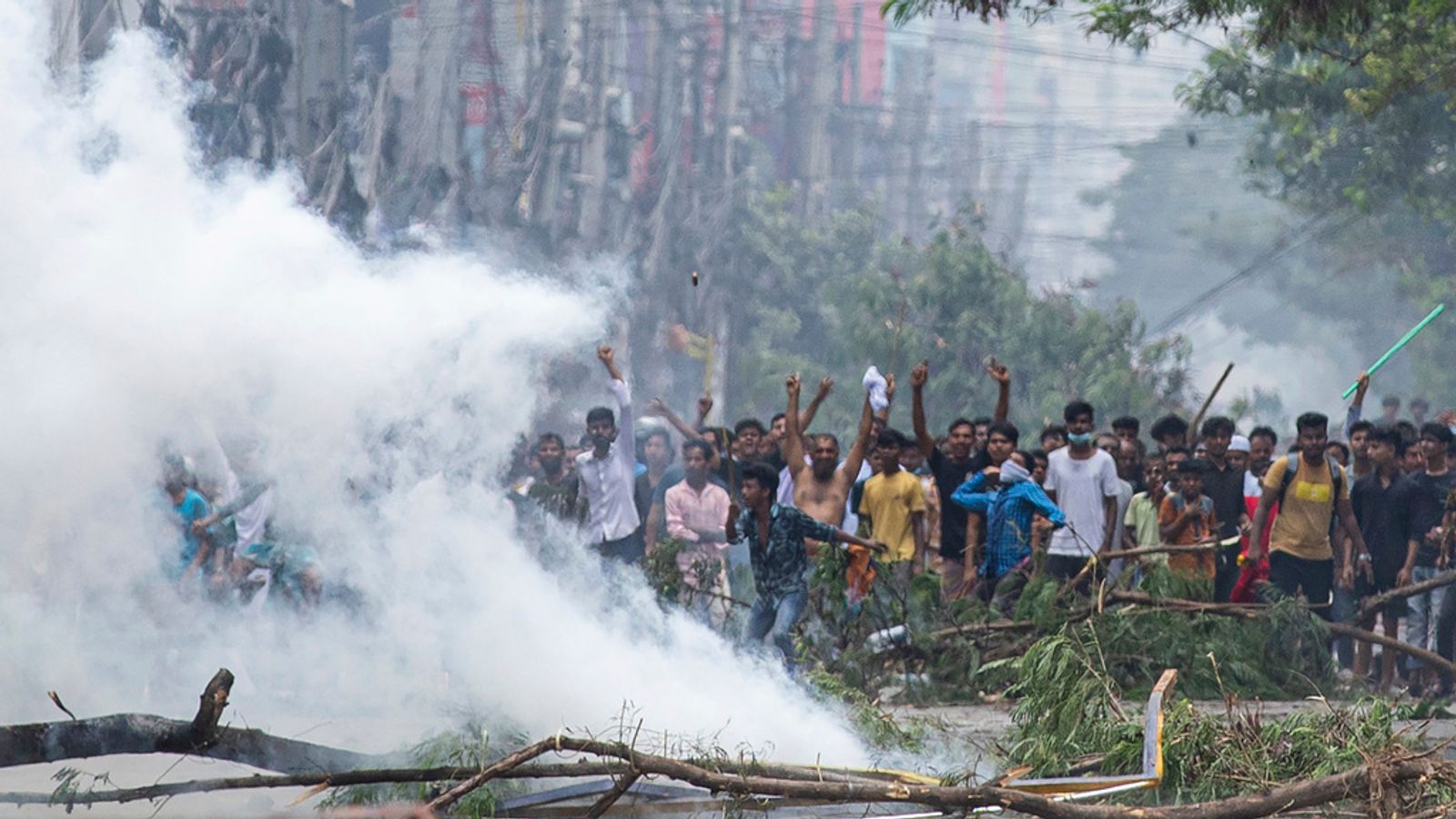 Bangladesh's Top Court Scales Back Jobs Quota After More Than 100 ...