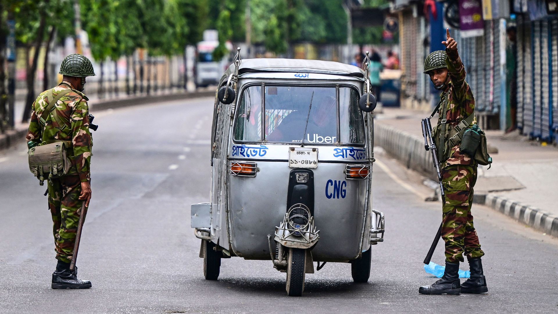 Calm on the streets of Dhaka after plans for a nationwide shutdown are on hold