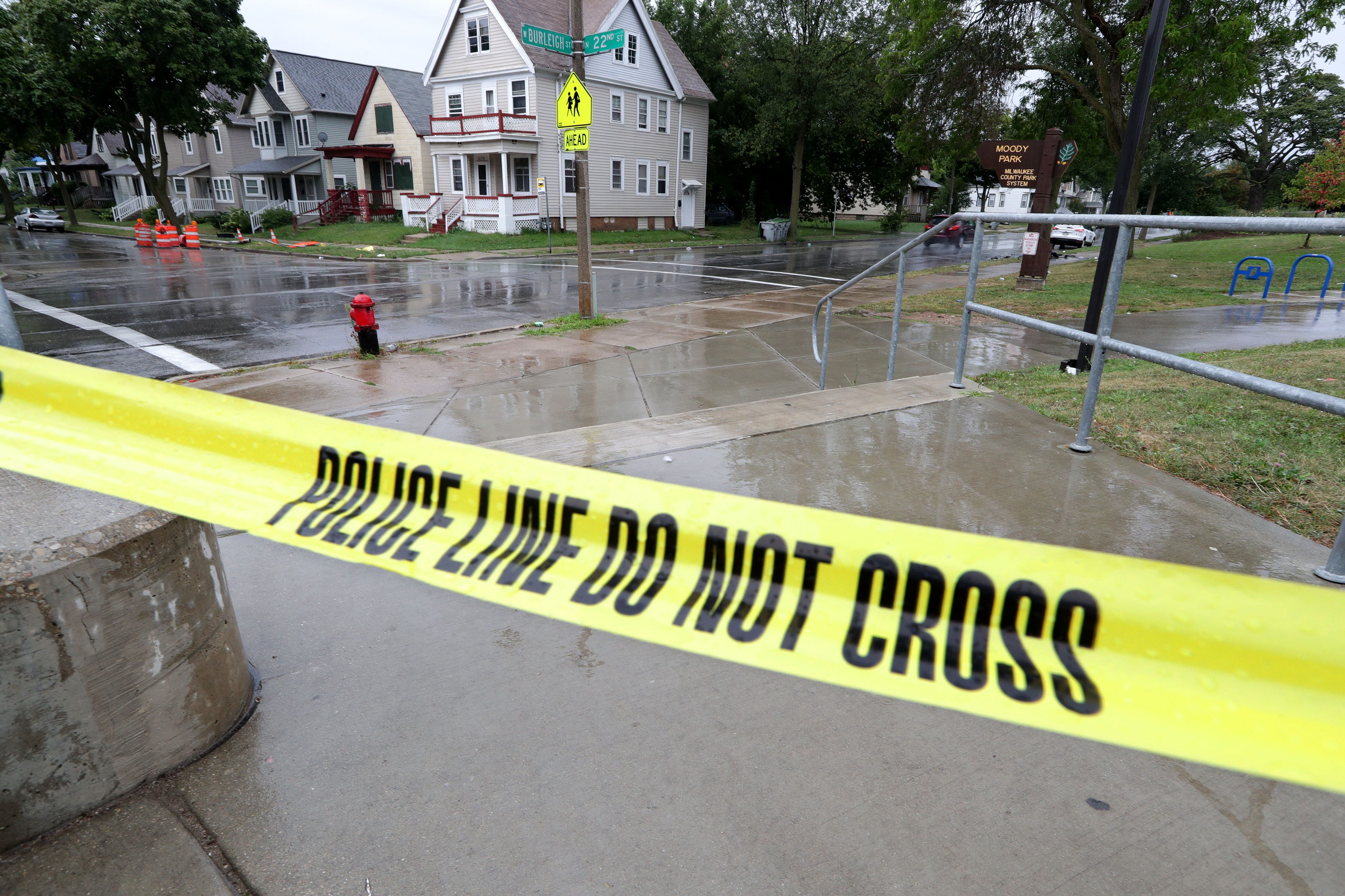 Man charged in fatal shooting of ex-girlfriend during custody pickup