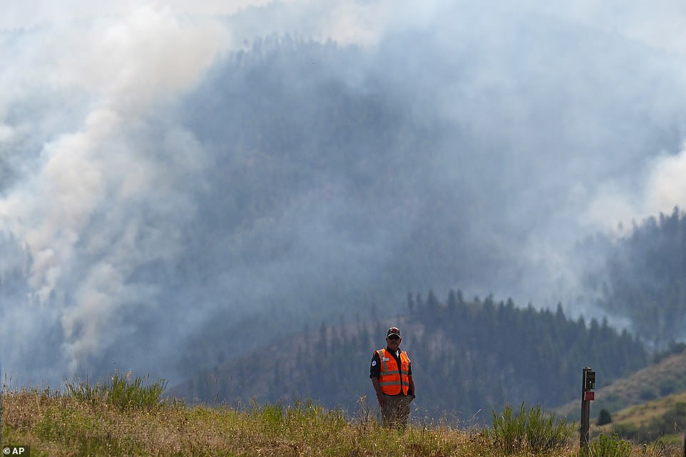 Wildfires ravaging western US dangerously spread to 11 states