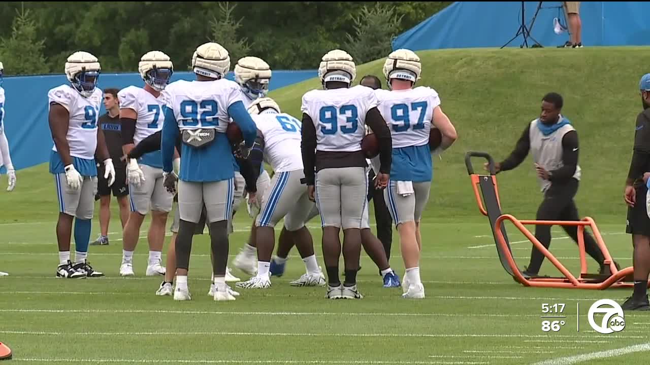 Lions offense and defense pushing each other to be better