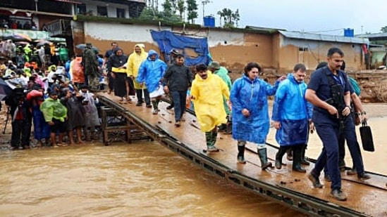 Wayanad Landslides Rescue Operations Continue After Deadly Disaster Photos 9411