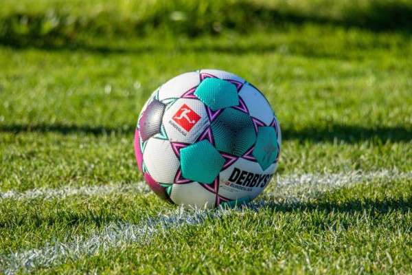 3 Laga Panas di Minggu Kesebelasan 31 Bundesliga 2024/2025 3 Laga Panas di Minggu Kesebelasan 31 Bundesliga 2024/2025