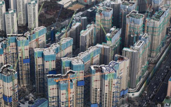 [머니테크] 전문가들 올해 집값 양극화 불가피...내 집 마련 빠를수록 좋다