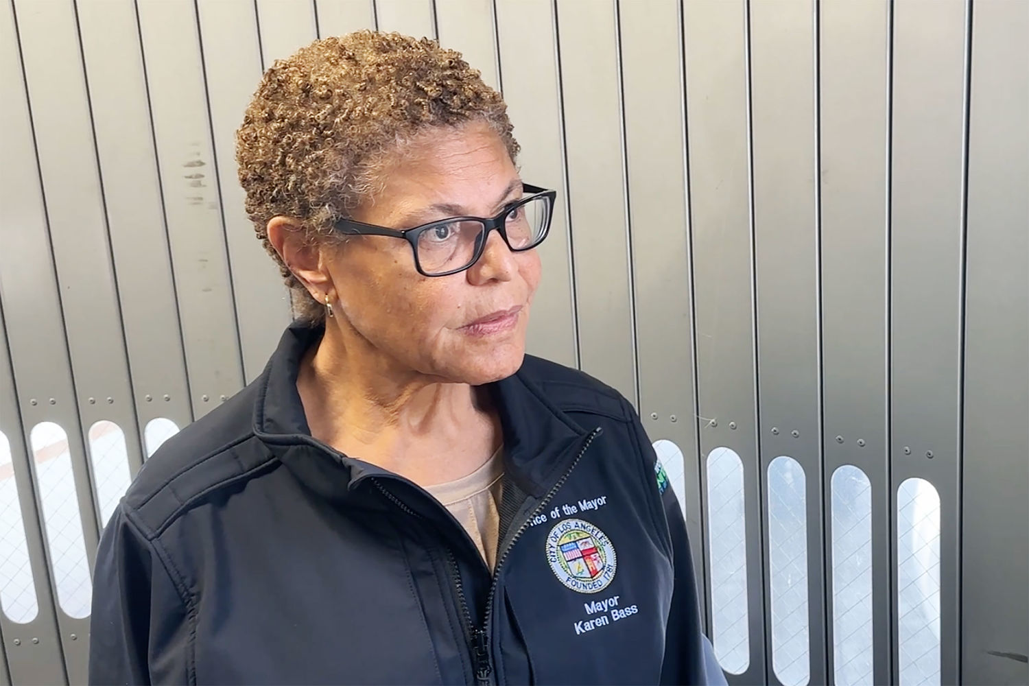 Video shows Mayor Karen Bass refuse to answer L.A. fires questions as