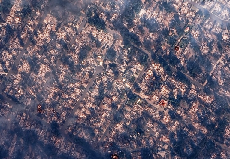 Before and after: See the wildfires' destructive force in satellite ...