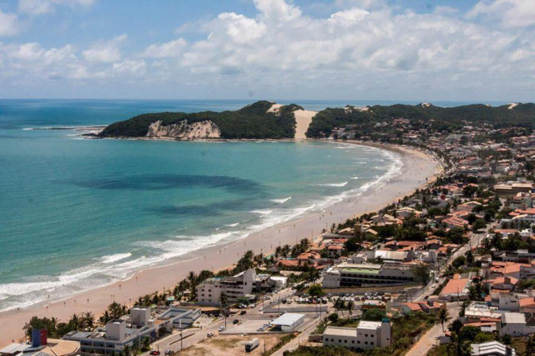 Vista da Praia de Ponta Negra, em Natal, Rio Grande do Norte