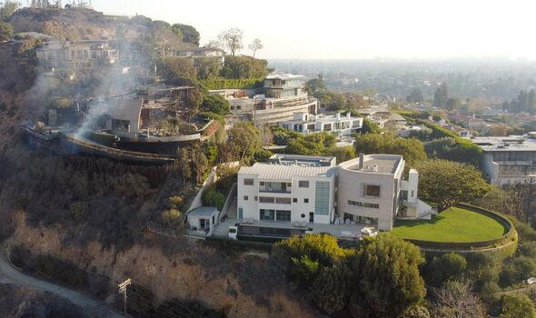 Tom Hanks' $26M LA home narrowly escapes wildfire blaze in insane ...