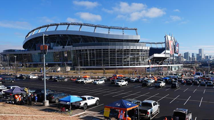 Lone Tree mayor addresses Broncos stadium talks