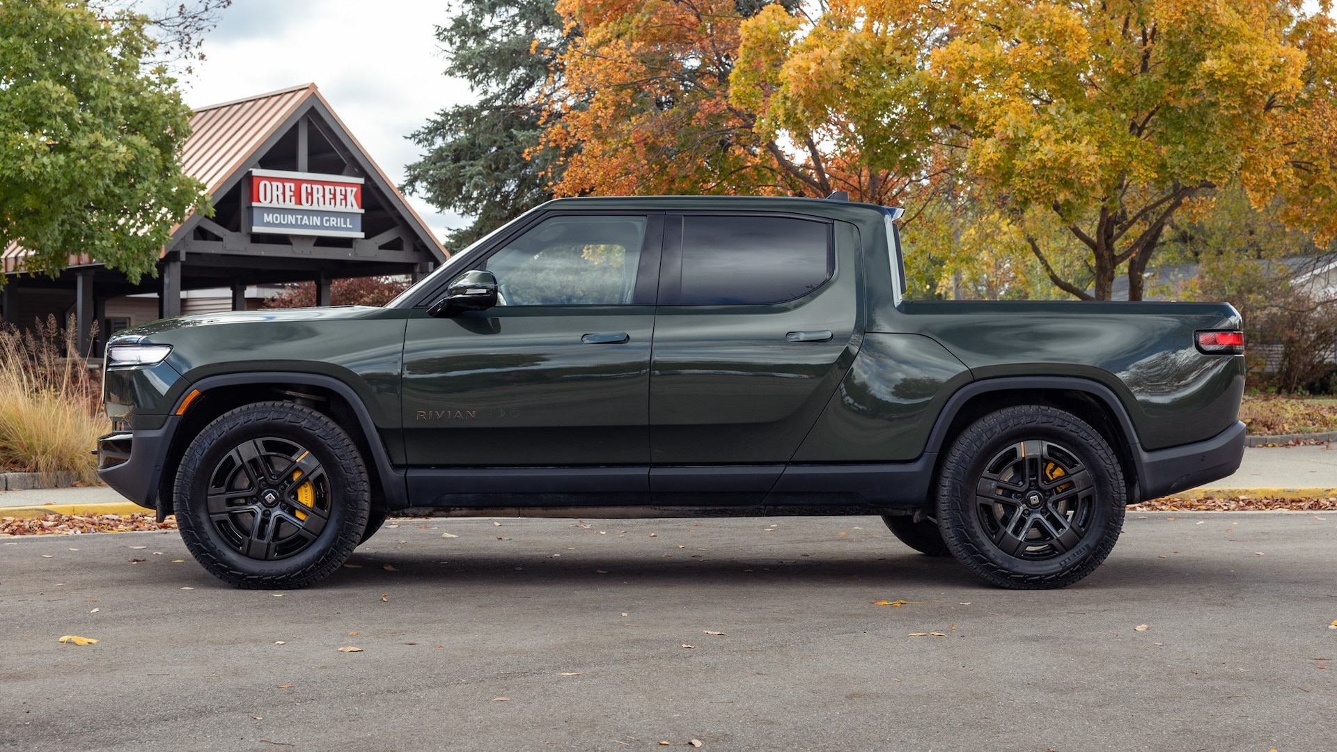2025 Rivian R1T Tri-Motor First Test: Why Does This Truck Exist?