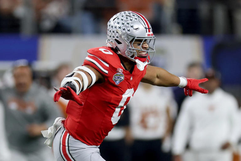 Ohio State leads Texas at the Cotton Bowl with spot in national title