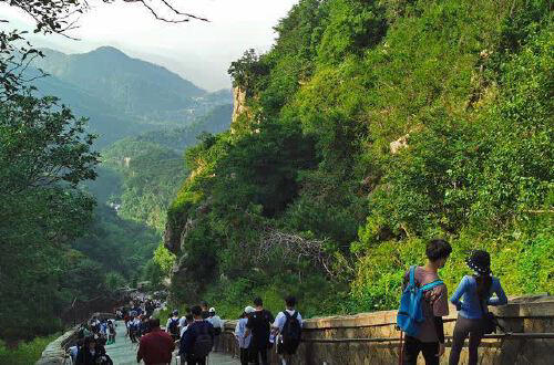 五岳之中最难爬的一座山，登山前轻松自信，登山后都不吱声了