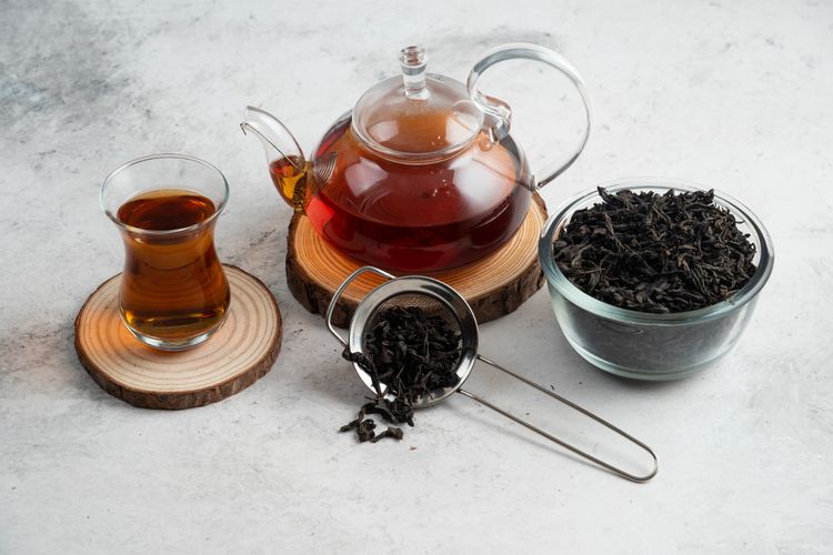 Suka Kopi atau Teh? Waspadai Mikroplastiknya!