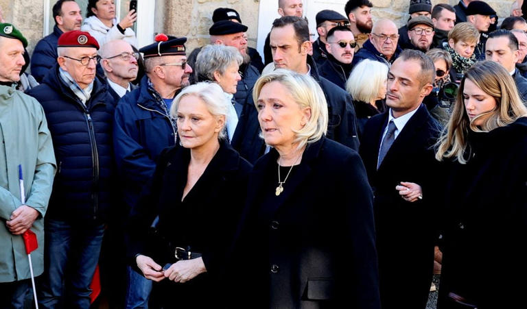 Jean-Marie Le Pen : Un proche présent au dernier hommage raconte les coulisses au plus près de la famille