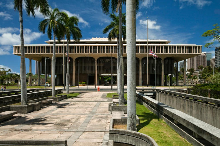 hawaii-state-legislature-commences-2025-session