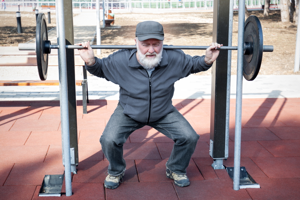 how-many-squats-should-a-male-do-based-on-age-and-fitness-level