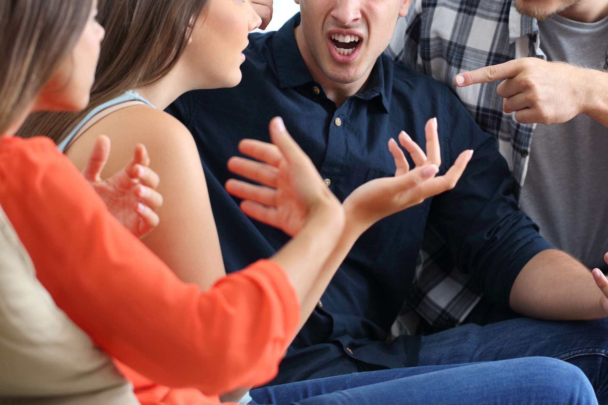 Woman cuts off parents over their 'blatant favoritism' of her sister