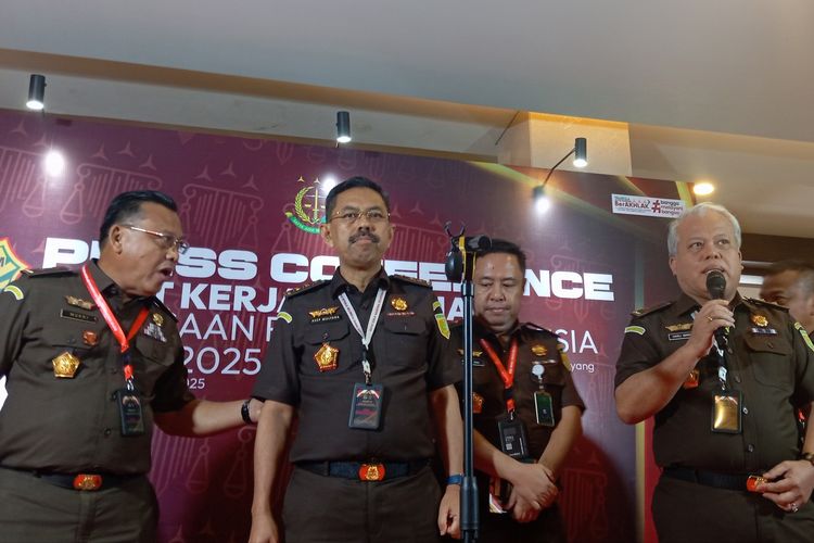 Kejagung: Kasus Korupsi Dimainkan Anak SD hingga Tunawisma