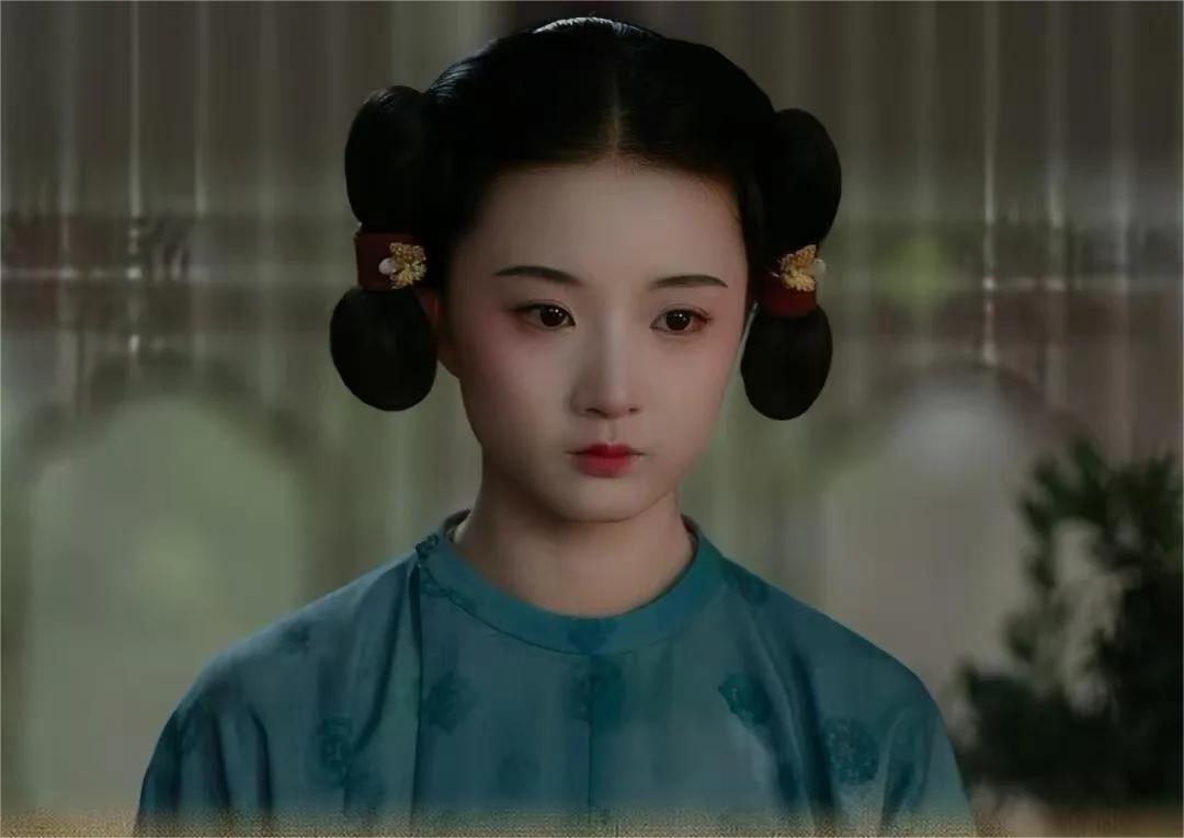 《国色芳华》集齐11位美女，但凡杨紫拉垮点，都压不住漂亮女配