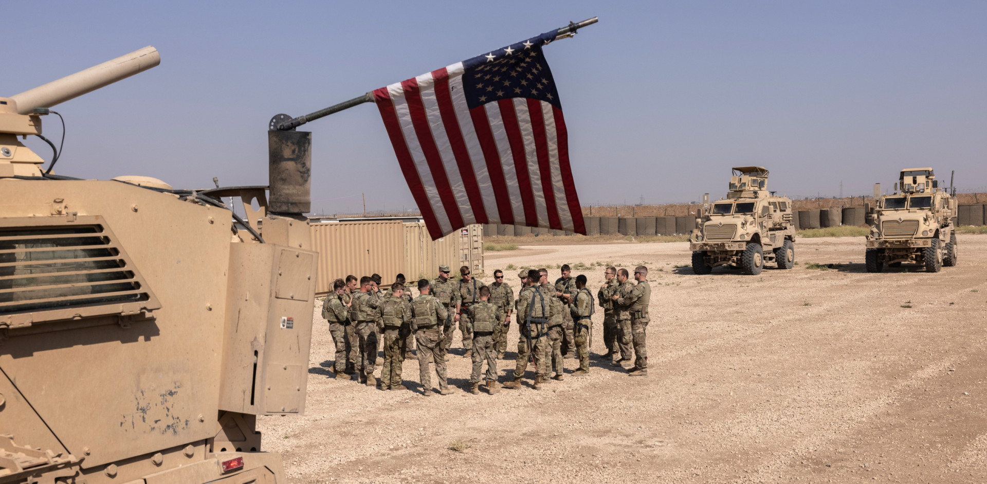 Сша планируют войну. Сша планируют войну. Сша планируют войну. Руководитель чвк энди милберн. Руководитель чвк энди милберн.