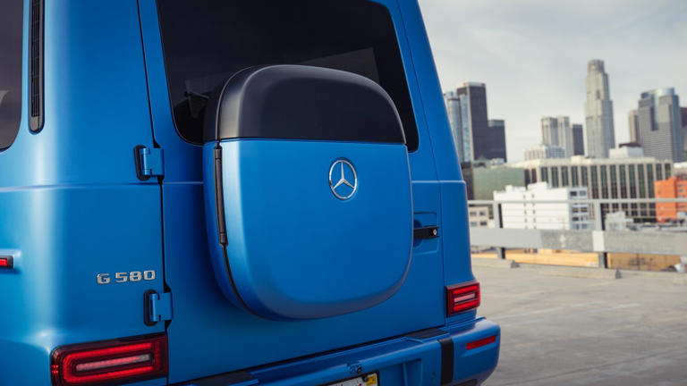 2025 Mercedes-Benz G-Class Electric First Test: Incompatible by Design?
