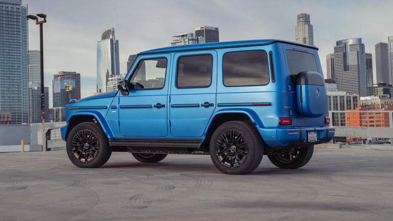 2025 Mercedes-Benz G-Class Electric First Test: Incompatible by Design?