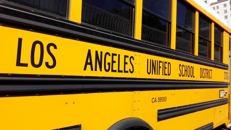 LAUSD taking precautions as heat wave arrives