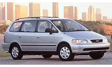 1997 Isuzu Oasis S