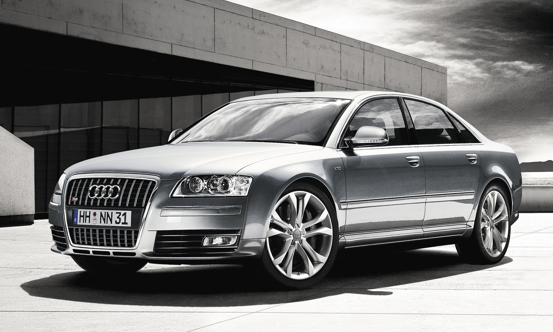 2008 Audi S8