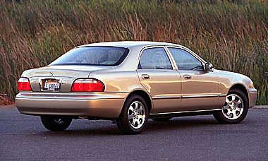 Research 2002
                  MAZDA 626 pictures, prices and reviews