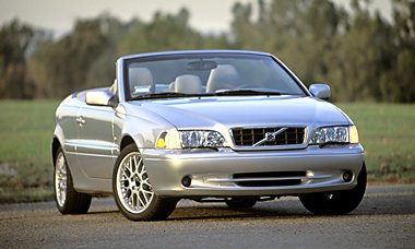 2004 Volvo C70 LPT A CV