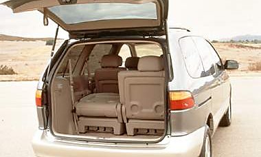 1999 Toyota Sienna Ce Minivan 4dr Photos And Videos Msn Autos