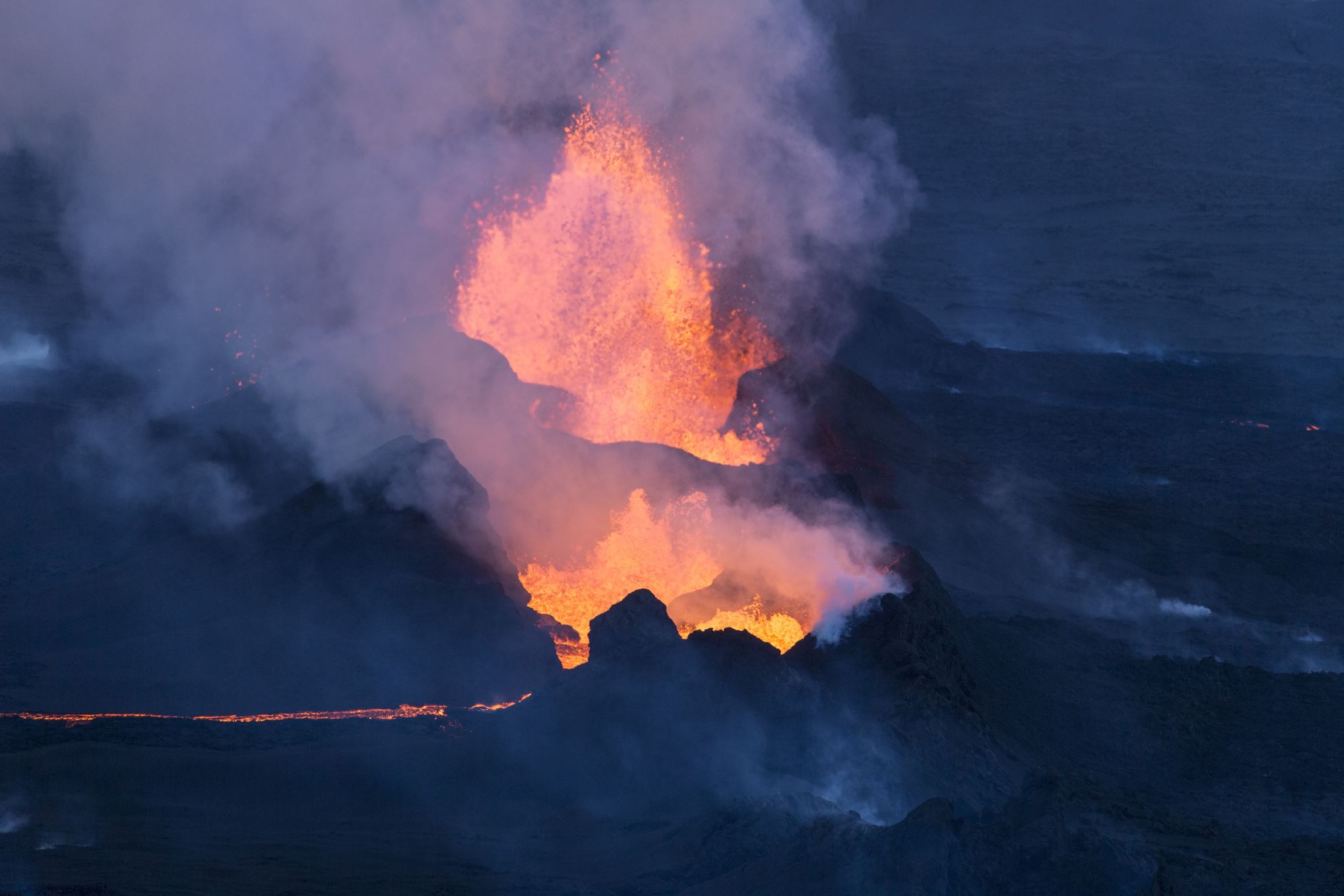 噴火活動が活発化 世界のもっとも危険な火山地帯
