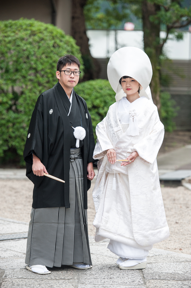 民族衣装で結婚式 世界40カ国のウエディングドレス事情