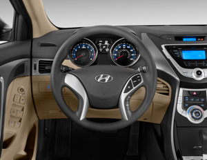 2013 Hyundai Elantra 1 8 Gls A T Pzev Interior Photos Msn