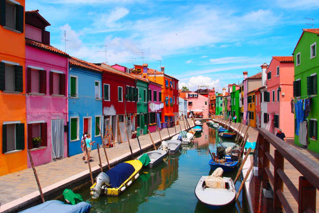 ÎÎ¹Î±ÏÎ¬Î½ÎµÎ¹Î± 1 Î±ÏÏ 20: Burano is island in Venetian Lagoon, northern Italy.
