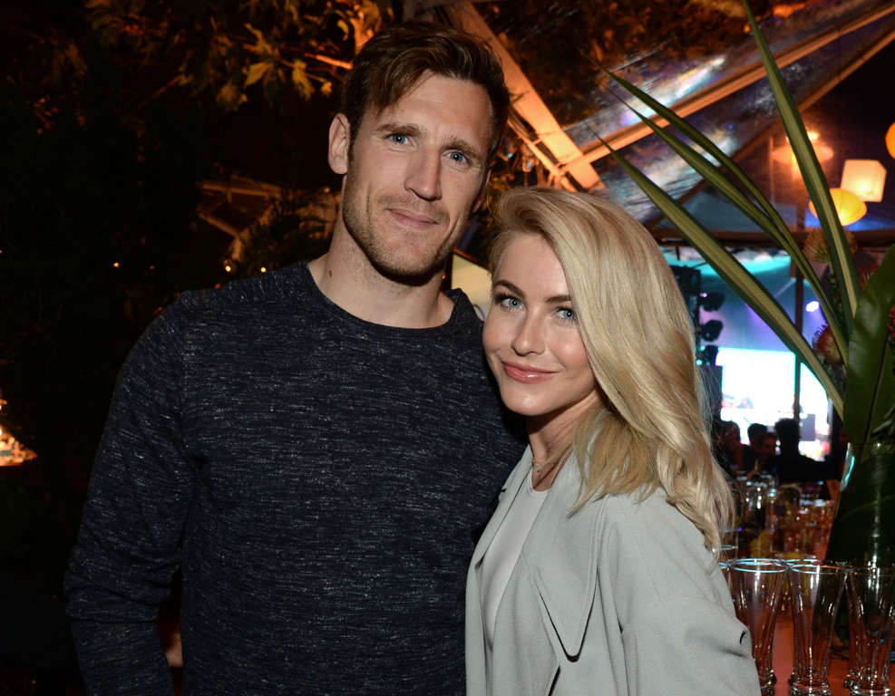 Slide 25 of 60: City Year Los Angeles' Spring Break: Destination Education, Inside, Los Angeles, America - 07 May 2016 Brooks Laich and Julianne Hough