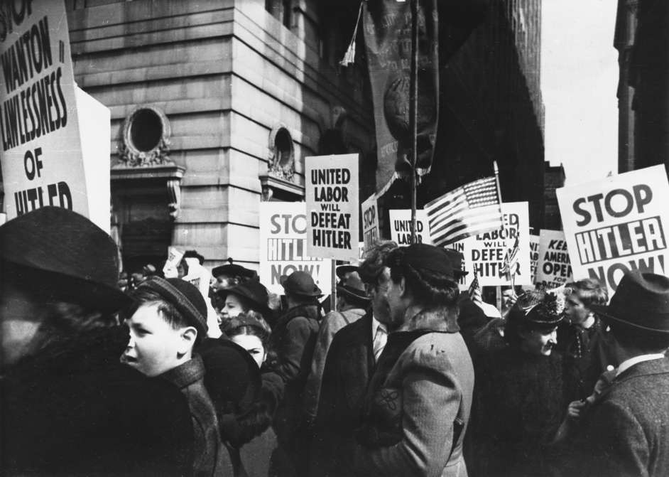 Slide 48 de 100: Anti-Hitler-Demonstration in New York,1939