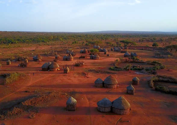 ÎÎ¹Î±ÏÎ¬Î½ÎµÎ¹Î± 79 Î±ÏÏ 100: YABELO, ETHIOPIA - MARCH 06: An aerial view of a Borana village, Oromia, Yabelo, Ethiopia on March 6, 2017 in Yabelo, Ethiopia. (Photo by Eric Lafforgue/Art In All Of Us/Corbis via Getty Images)