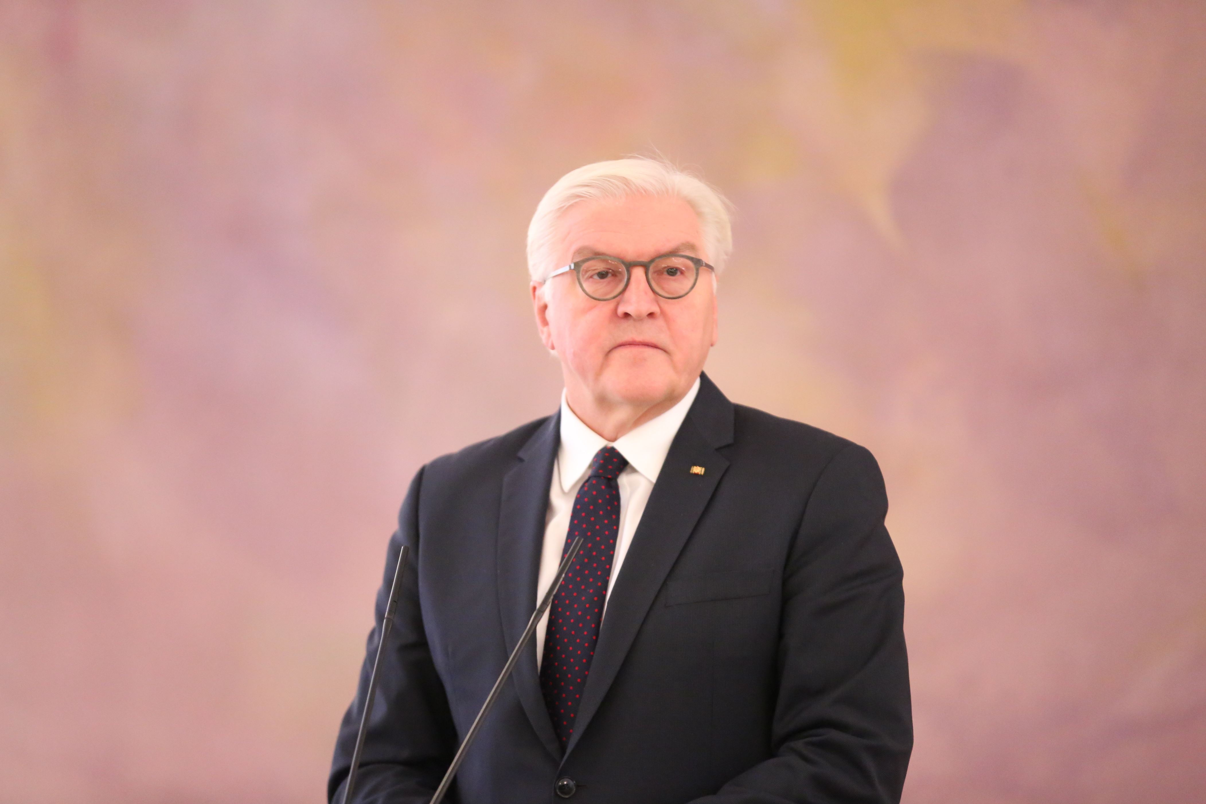 ʩ̩�����������������ɺͰ��������ɱ��쵼�˻�̸