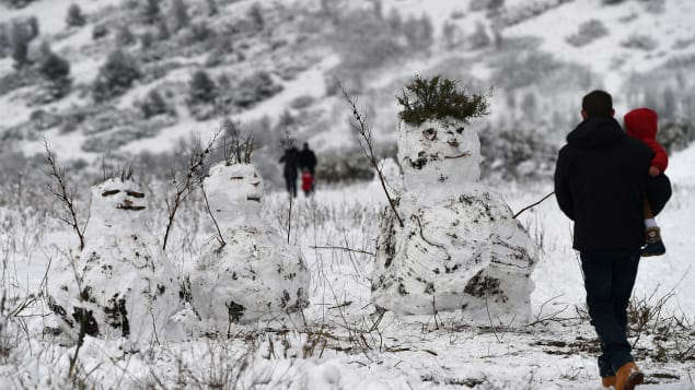Bordée de neige inhabituelle en France ! (samedi 2 décembre) BBG3f06