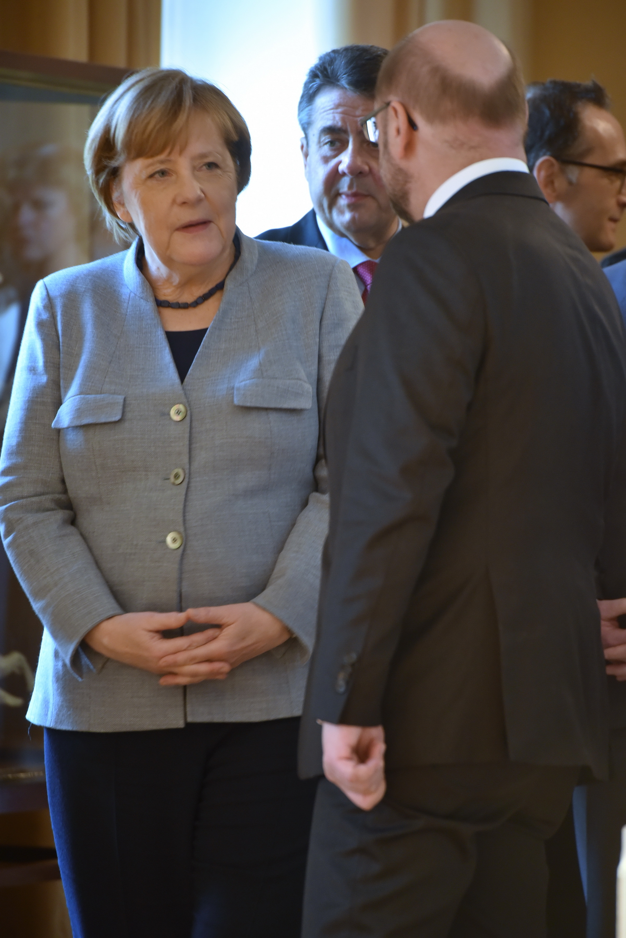 �������Ĭ�˶���Թ��Ϣй¶