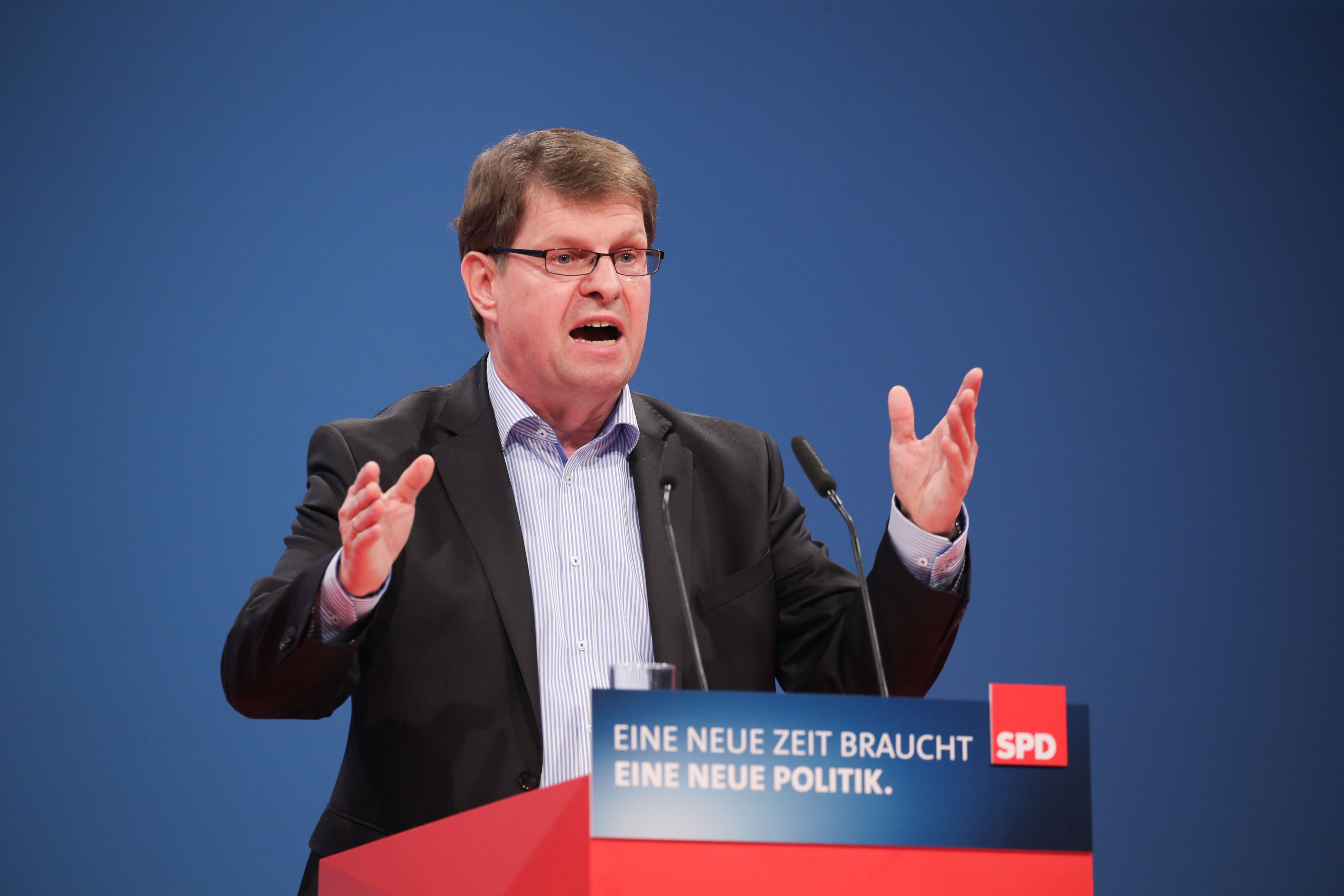 ��ͥ�ž۴�ʹ����̸������Σ��