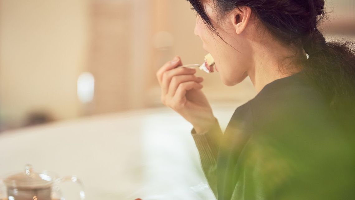 37歳 セレブ妻 が隠し続ける苦しい台所事情 夫の会社の業績悪化で人生が一変