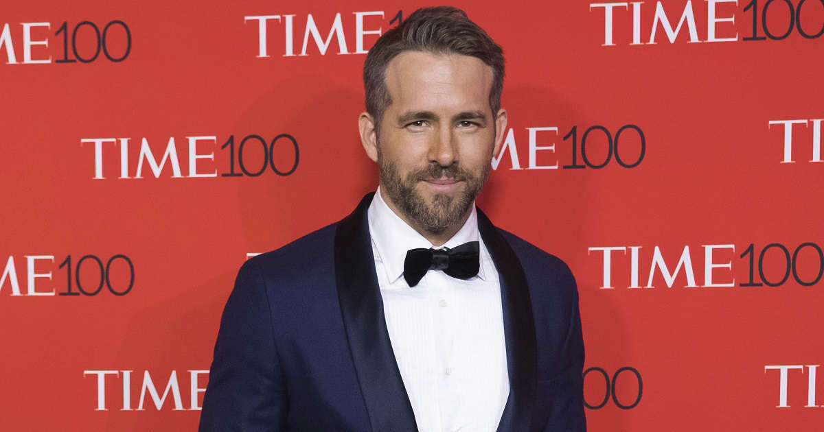 Ryan Reynolds Is The New Owner Of Aviation American Gin Careers And Finance Forum Neoseeker 