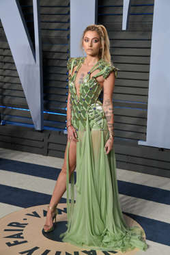 Paris Jackson - George Pimentel/WireImage/Getty Images Slide 4 of 17: BEVERLY HILLS, CA - MARCH 04: Actress Paris Jackson attends the 2018 Vanity Fair Oscar Party hosted by Radhika Jones at Wallis Annenberg Center for the Performing Arts on March 4, 2018 in Beverly Hills, California. (Photo by George Pimentel/WireImage)