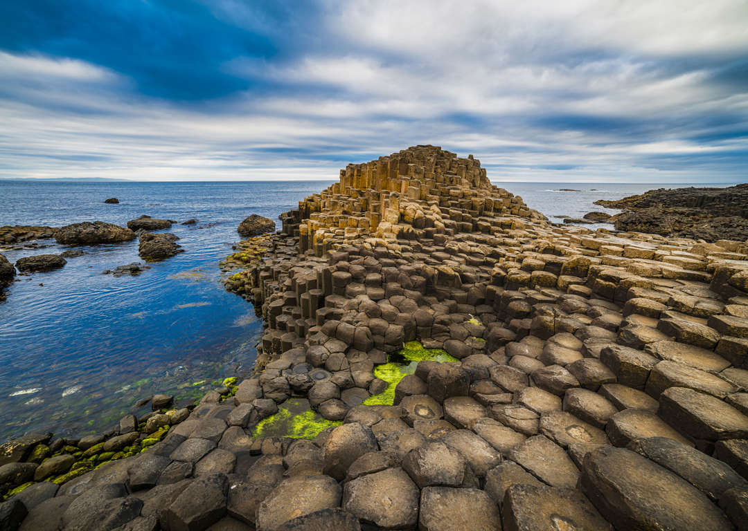 美しくも奇妙な自然の造形 奇岩が作り出した世界の絶景