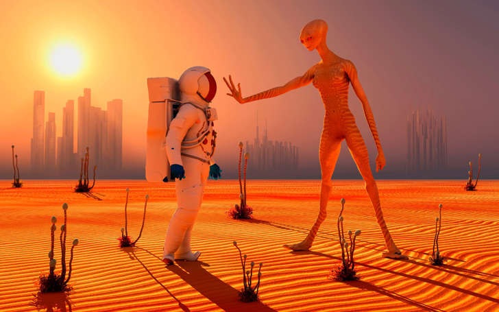 A Human Astronaut Making First Contact With A Reptoid Alien Being. (Photo by: Education Images/UIG via Getty Images)